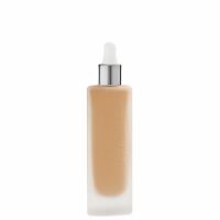 The Invisible Touch Liquid Foundation M222